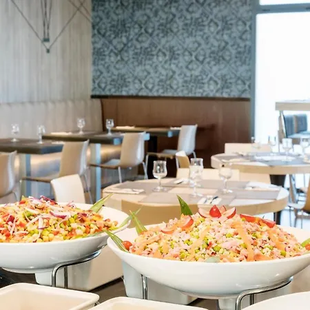 Ilunion Calas De Conil 4*