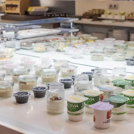 Hotel Ilunion Calas De Conil 4*