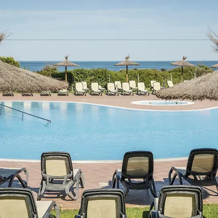 Ilunion Calas De Conil Готель 4*