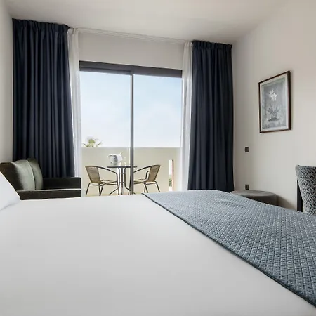 Ilunion Calas De Conil Hotel 4*