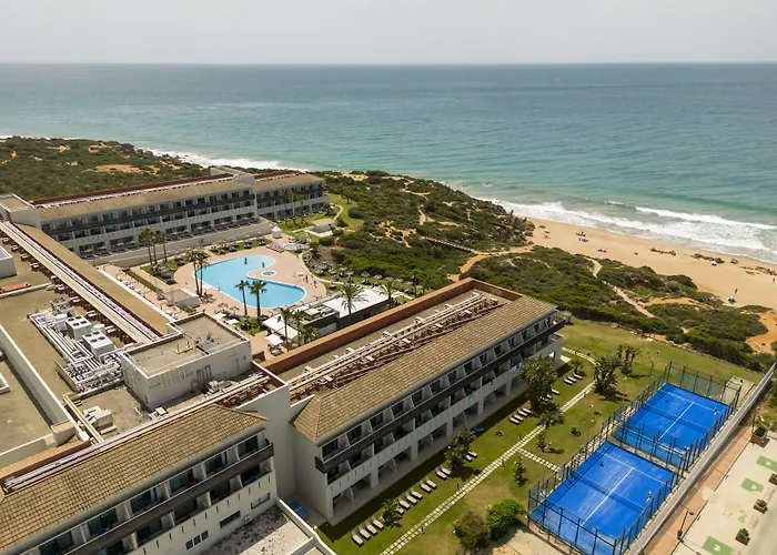 Ilunion Calas De Conil 4*