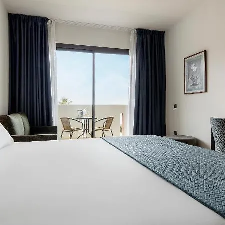 Ilunion Calas De Conil Szálloda 4*