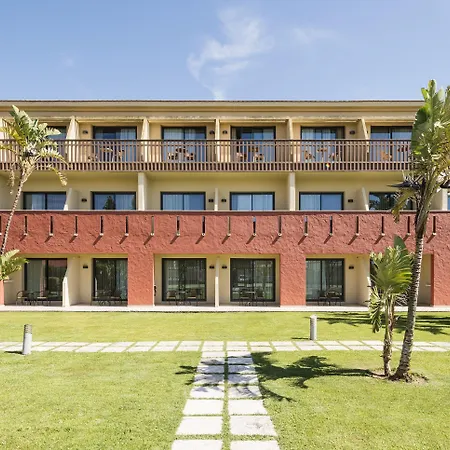 伊鲁尼卡拉斯科尼尔酒店