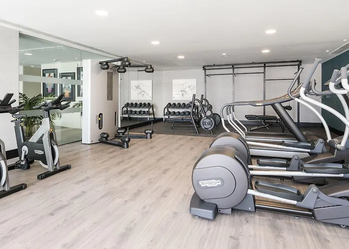 伊鲁尼卡拉斯科尼尔酒店 科尼尔-德拉弗龙特拉